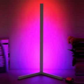 RGB LED Hjørne Lampe m. Fjernbetjening - 52 cm